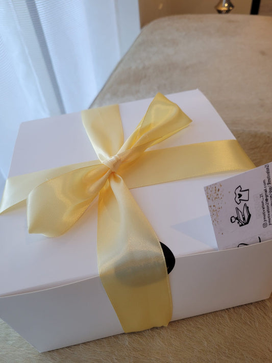GIFT BOX