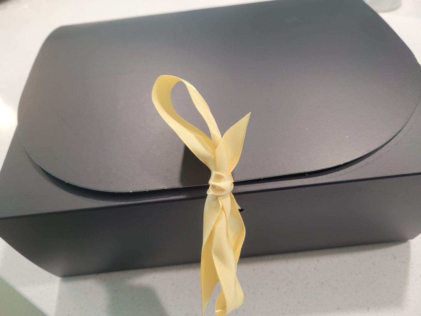 GIFT BOX